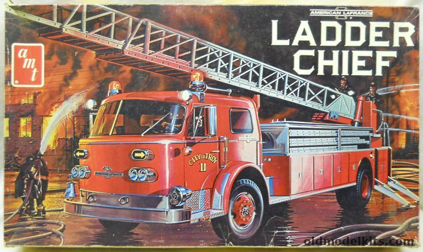 AMT 1/25 Ladder Chief American LaFrance Fire Truck, T511 plastic model kit